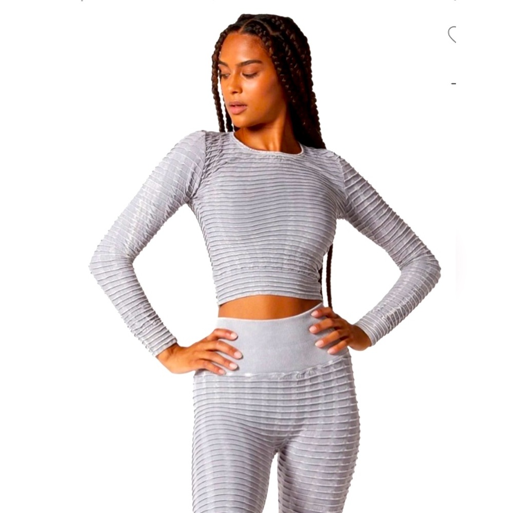 NUX Gray Textured Leggings and Top Set